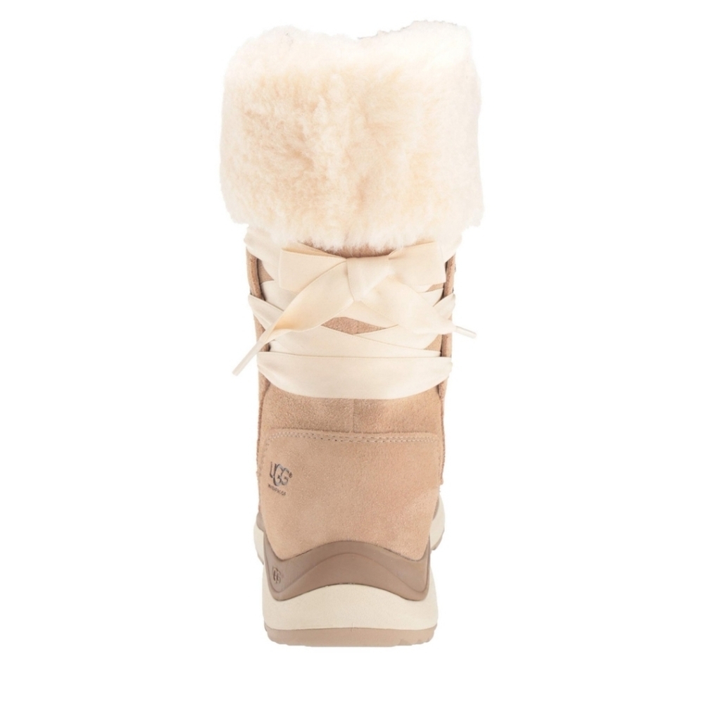 Uggs - Picture 3 of 8